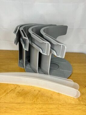 Set of 4 Secure Bed Sheet Holders with Heavy-Duty Mattress Straps